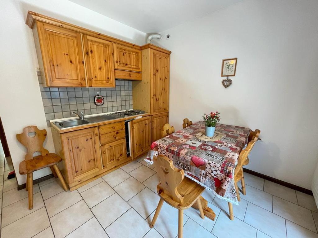 Appartamenti Vacanze Lagolo Lagolo di Calavino Exterior foto